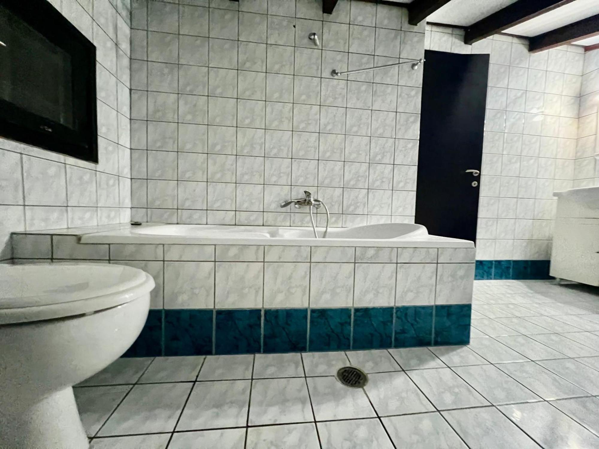 Σοφιτα Ξυλο Μεταλο Γυαλι Alykes Potamou Exterior foto